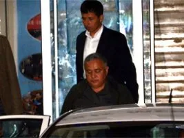 2. dalgada Özkasnak dahil 8 tutuklama