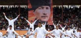 19 Mayıs törendi, bayram oldu!