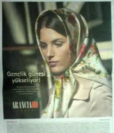 Zaman’daki “eşarp” reklamı bakın Vatan’da nasıl yorumlandı?