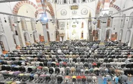 Büyük Şeytan, Türkiye halkının ne kadar Müslüman olduğunu araştırdı