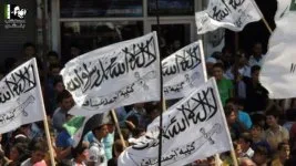 Suriye halkı katliamlarla yılmadı, gösteriler sürüyor