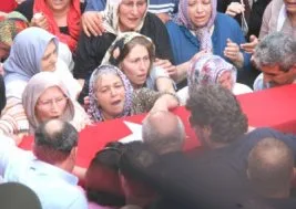 Taşeron örgüt PKK yine halkın çocuklarını öldürdü