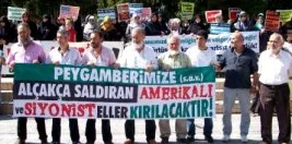 Küstah film, Sakarya’da da protesto edildi
