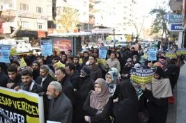 Diyarbakır’da A.Kadir Molla için cenaze namazı ve yürüyüş