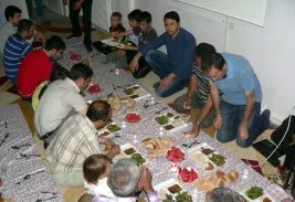 Venhar’da iftar zamanıydı