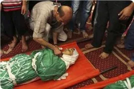 Siyonistler, bombardımandan kurtulanları kurşunla infaz etti