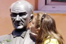 AİHM’nden Türkiye’ye ‘büst’ cezası