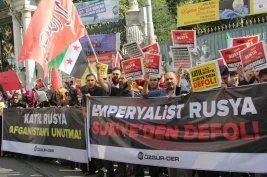 Rusya’nın Suriye’deki saldırıları protesto edildi