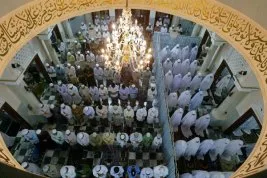 Dünya Müslümanlarının Ramazan’ı nasıl geçiyor? (VİDEO)
