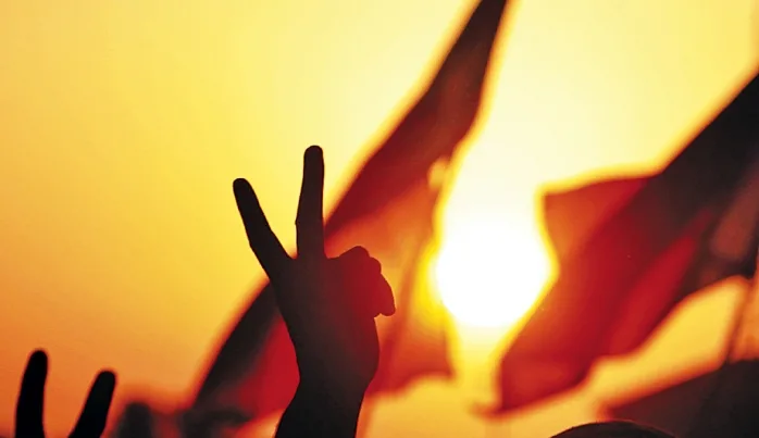 “Gelecek, seküler demokraside” mi?