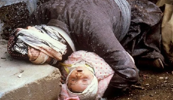 Halepçe katliamının dehşet veren fotoğrafları