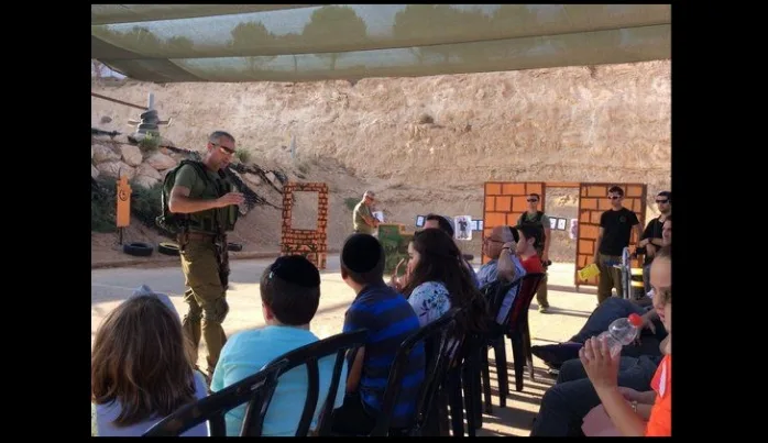 İşgalci katillerden turistlere Filistinlileri öldürme eğitimi