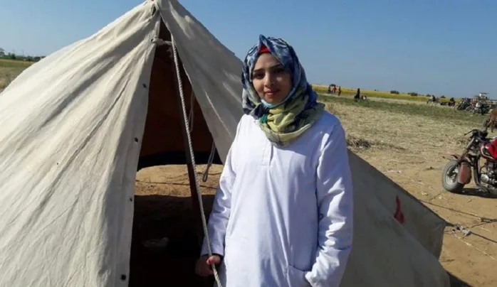 Büyük Dönüş Yürüyüşü’ne saldıran siyonist işgal askerleri, gönüllü hemşire Rezzan En-Neccar’ı şehid etti