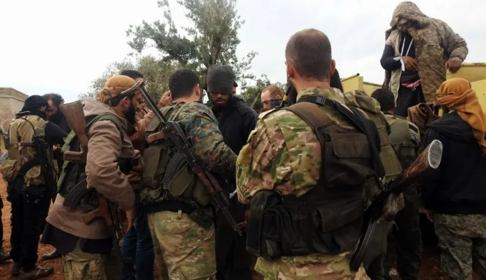 Suriye’de muhalifler ve rejim yanlıları takası başladı