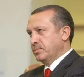 Yok daha neler: “Dindar insan laikliği korur”muş!