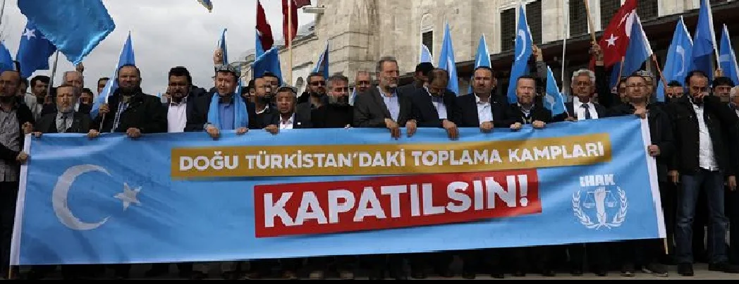 Doğu Türkistan’daki Çin zulmü protesto edildi: Çin’in nazi kampları kapatılsın