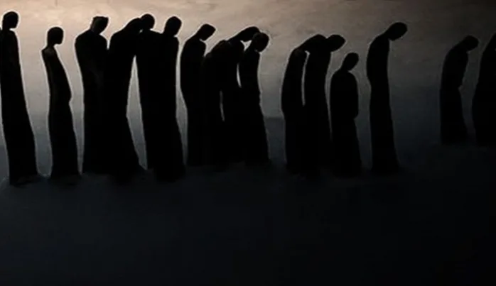 Şeytanın velisi ve Hizbi olmaktan da, saptırmasından da Allah’a sığınmalıyız!