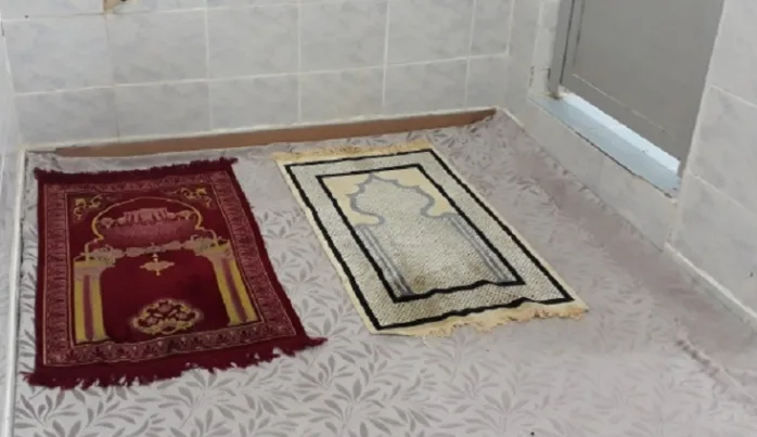 Yeni Şafak yazarından isyan gibi yazı: Merdiven altı mescit