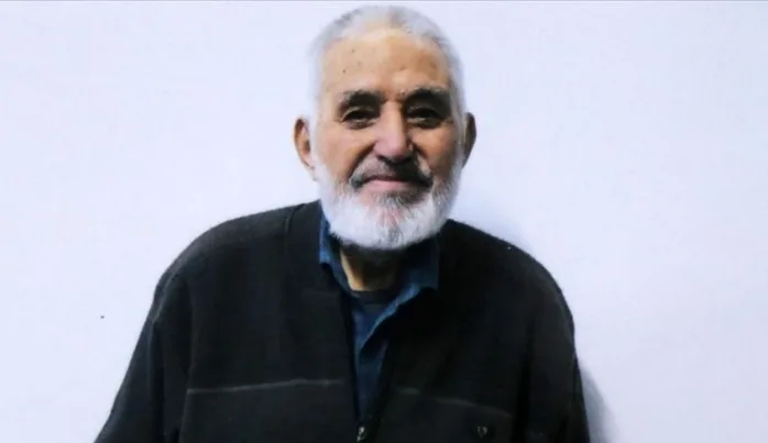 86 yaşındaki ağır hasta Ahmet amca tahliye bekliyor