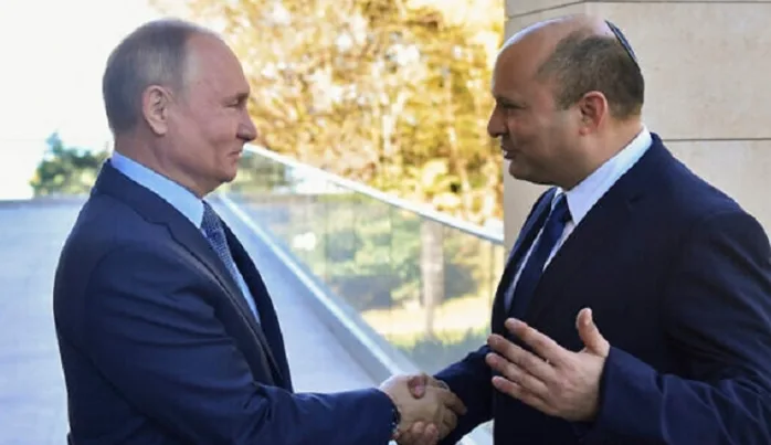 Siyonist Bakan: “Rusya, İsrail’in hava saldırılarını engellememeyi kabul etti”
