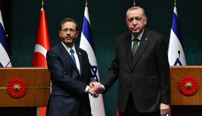 “İsrail”le sağlanan ilerlemeden memnunmuş