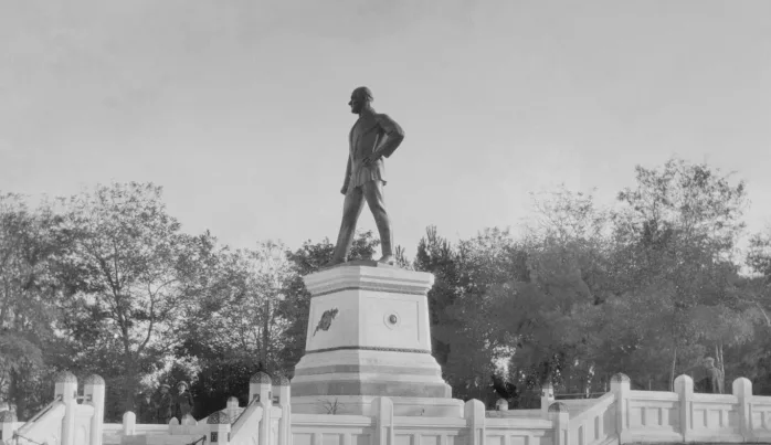 Tanrısallaştırma, M.kemal’e Rağmen mi Yapıldı?