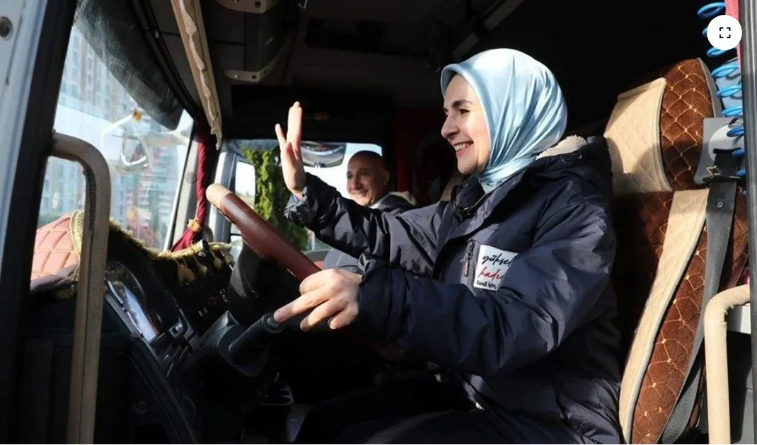 Aile yakanı