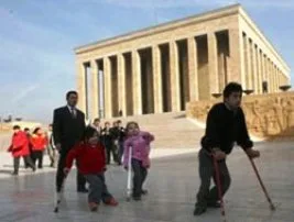 Kemalistler bu kez doğru yaptı!