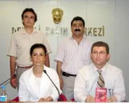 <FONT size=2><STRONG>Ulusalcı sendika cemaatle namaza da karşı</STRONG></FONT>