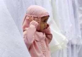 <FONT face=Georgia><STRONG>Çocuklara din ve Allah (c. c.) nasıl anlatılmalı?</STRONG> </FONT>