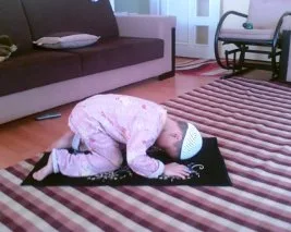<FONT size=4><FONT face=Georgia><STRONG>Çocuğunuz için namaz etkinlikleri</STRONG> </FONT></FONT>