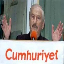 <FONT size=4>Küfür tek millet: İlhan Selçuk MHP’ye övgüler yağdırdı</FONT>