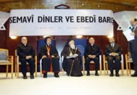 <SPAN lang=EN-US style=“FONT-SIZE: 18pt; FONT-FAMILY: HelveticaTürk”><FONT face=Georgia><FONT size=4><STRONG>“Zulümle uzlaşanlar, herkes uzlaşsın istiyor”<?xml:namespace prefix = o ns = “urn:schemas-microsoft-com:office:office” /><o:p></o:p></STRONG></FON