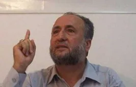Pamak: Gönüllü sekülerleşme ikame ediliyor