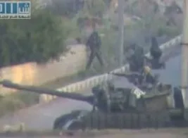 Dera’ya giren tanklar katliam yapıyor (Video)