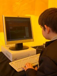 <FONT face=Georgia>Evimizdeki pislik yuvası: İnternet </FONT>