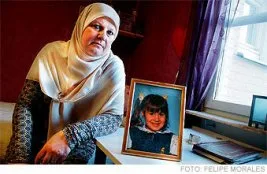 <FONT face=Georgia>İsveçli kadınlar İslam’a koşuyor&nbsp; </FONT>