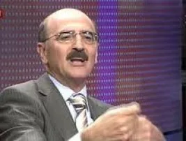 Hüsnü neyi gizliyor? Niçin yalan söylüyor?