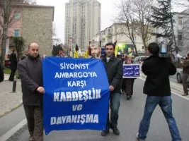 Mısır Konsolosluğu önünde Gazze İle dayanışma eylemi