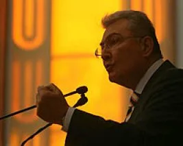Bu da Baykal fetvası: “İbadetin şartları arasında tesettür yok”