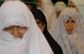 Mücadele edilmesi gereken, örtü değil örtüsüzlüktür